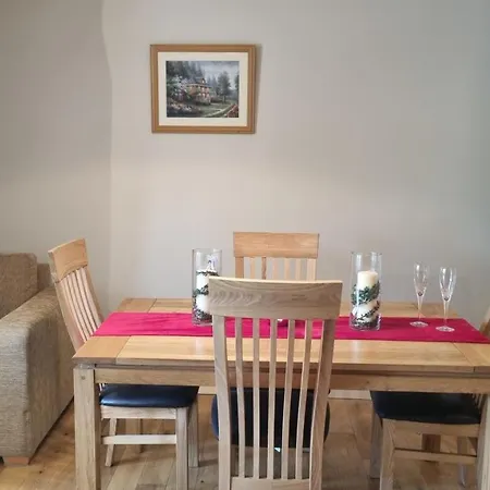 2 Bedroomed Ground Floor Apartment Kenmare Exterior foto